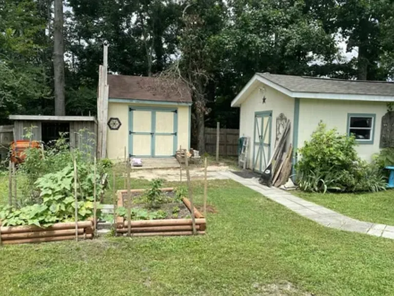 513 Crissy Dr — Photo 16
