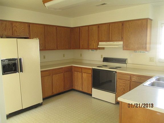 4th image of 625 Westover Woods Cir