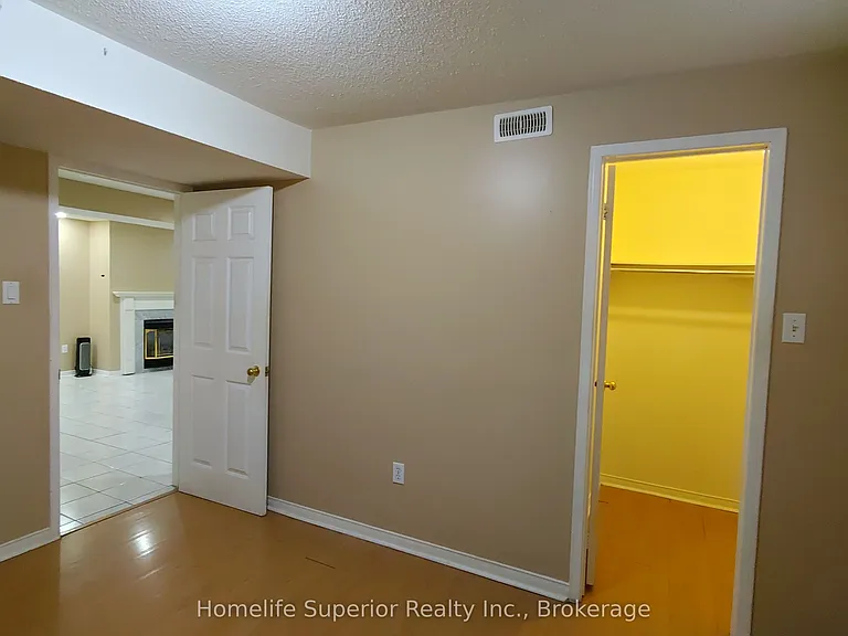 17 Summerfield Cres — Photo 17