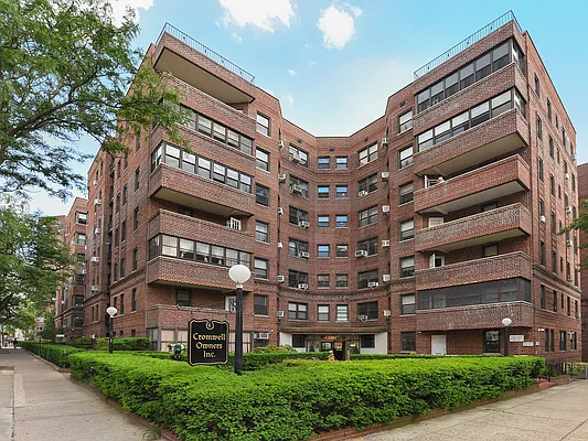 Sold by Benjamin Realty Since 1980 | media 30