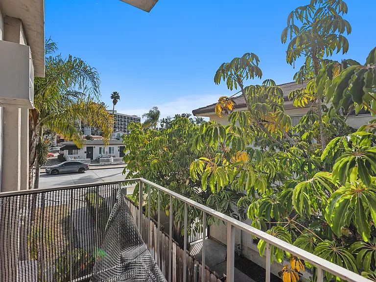 4522 Dawson Ave #4 — Photo 10