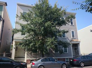 291 W 2nd St #3, Boston, MA 02127