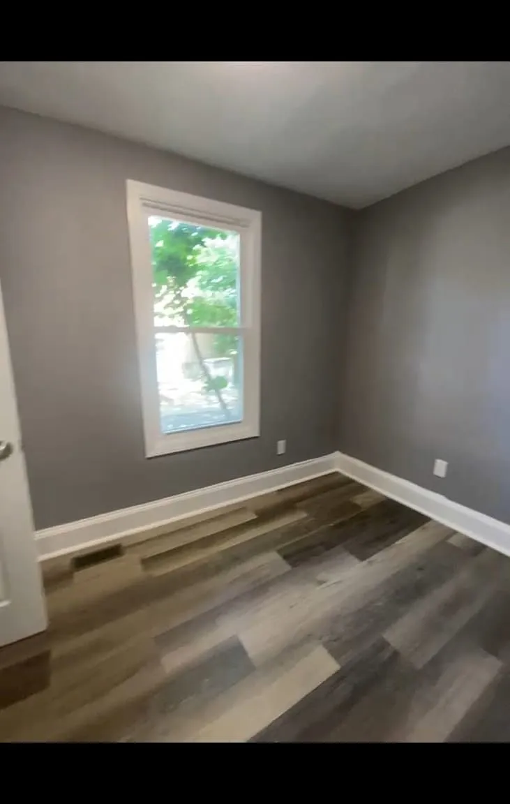 3 bed, $2,800 — Photo 2