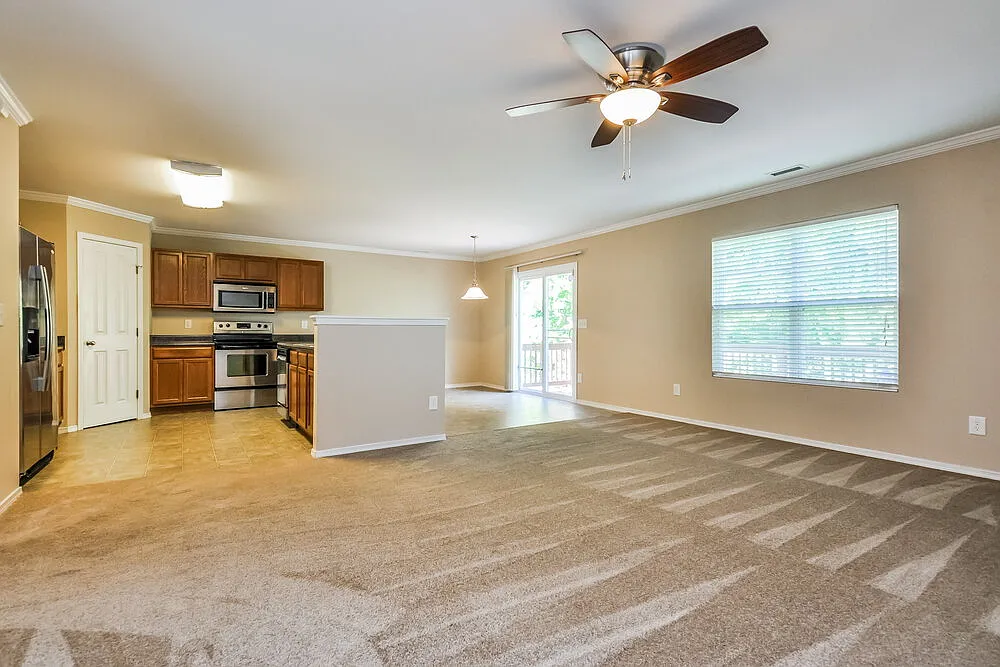 Building Photo - 3121 Varcroft Rd