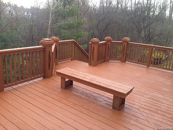 2nd image of 39014 Cattail Ct