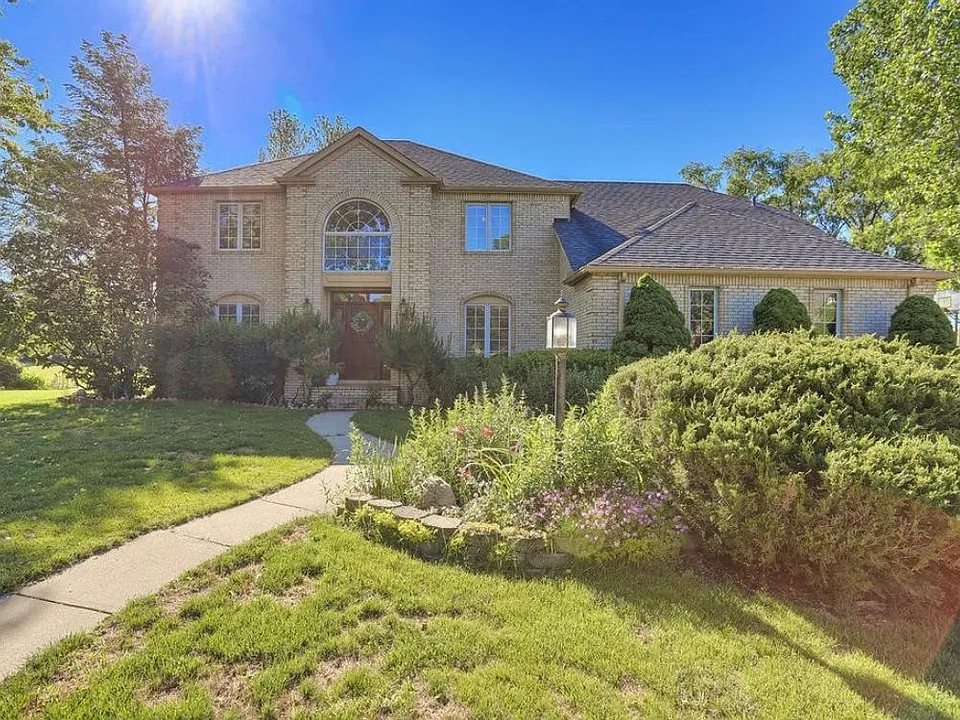 Bentbrook Dr
