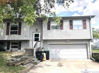 9430 Tomahawk Blvd, Omaha, NE 68134