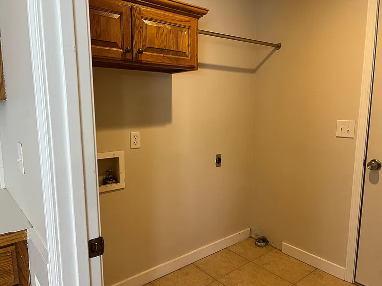 3243 S Nettleton Ave — Photo 18