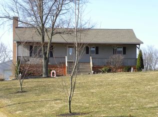 1515 Martinsburg Rd, Utica, OH 43080