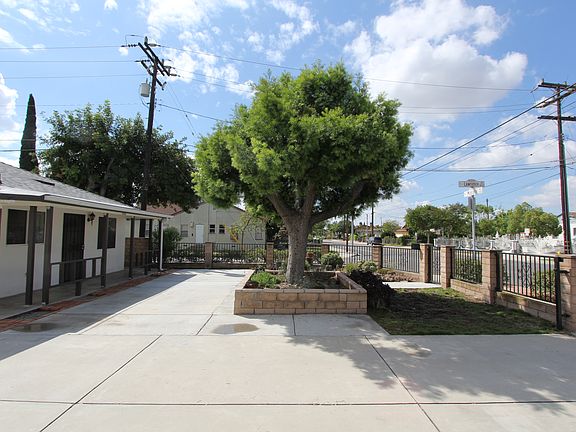 5th image of 4302 Muscatel Ave