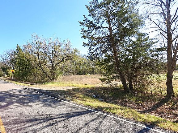 4th image of 0 Farm Road 1184