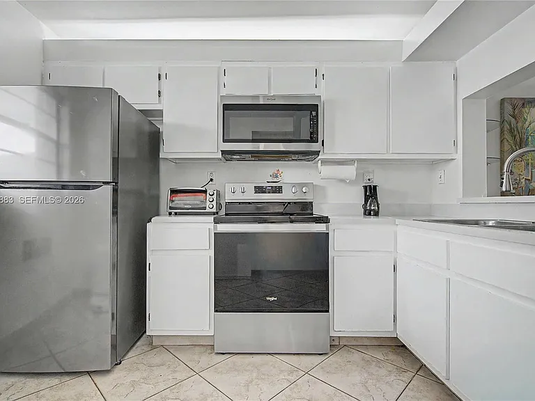 9520 Seagrape Dr #205 — Photo 14