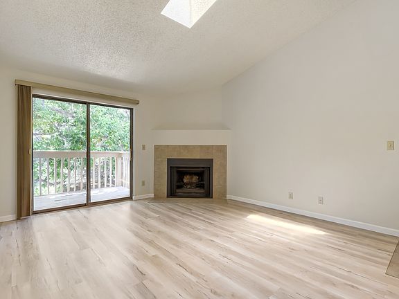 3rd image of 10253 E Peakview Ave APT B-203