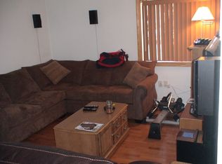 216 6th St #3, Leominster, MA 01453