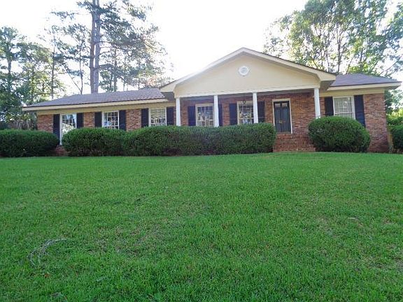 2nd image of 2203 Pinecliff Dr