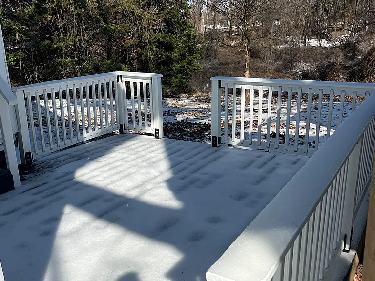 323 Caldwell Ave — Photo 4