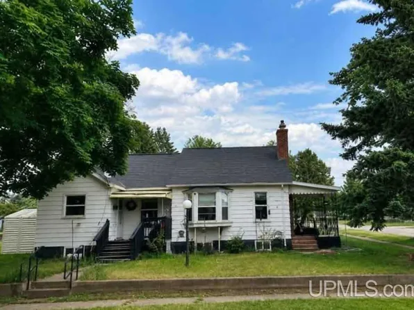 502 Stephenson St, Norway, MI 49870