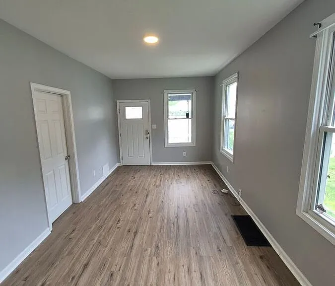 1320 Wheeler St — Photo 2