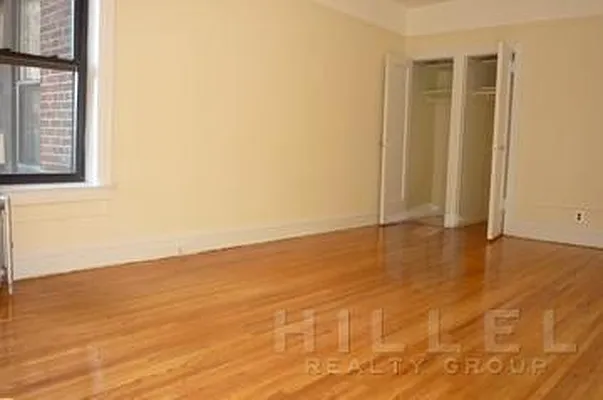 Rented by Hillel Realty Group | media 3