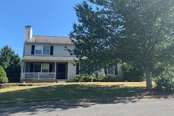 1st image of 2575 Sheffield Dr