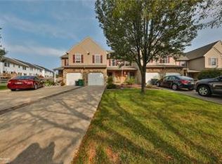 8173 Heritage Dr, Alburtis, PA 18011