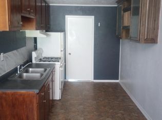 1904 Sycamore St #4, Commerce, TX 75428