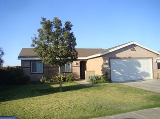 1940 Cheatham Ave, Bakersfield, CA 93307