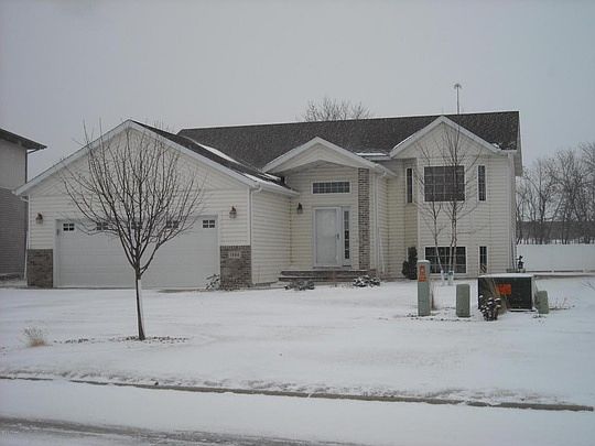 1st image of 1884 10th St W