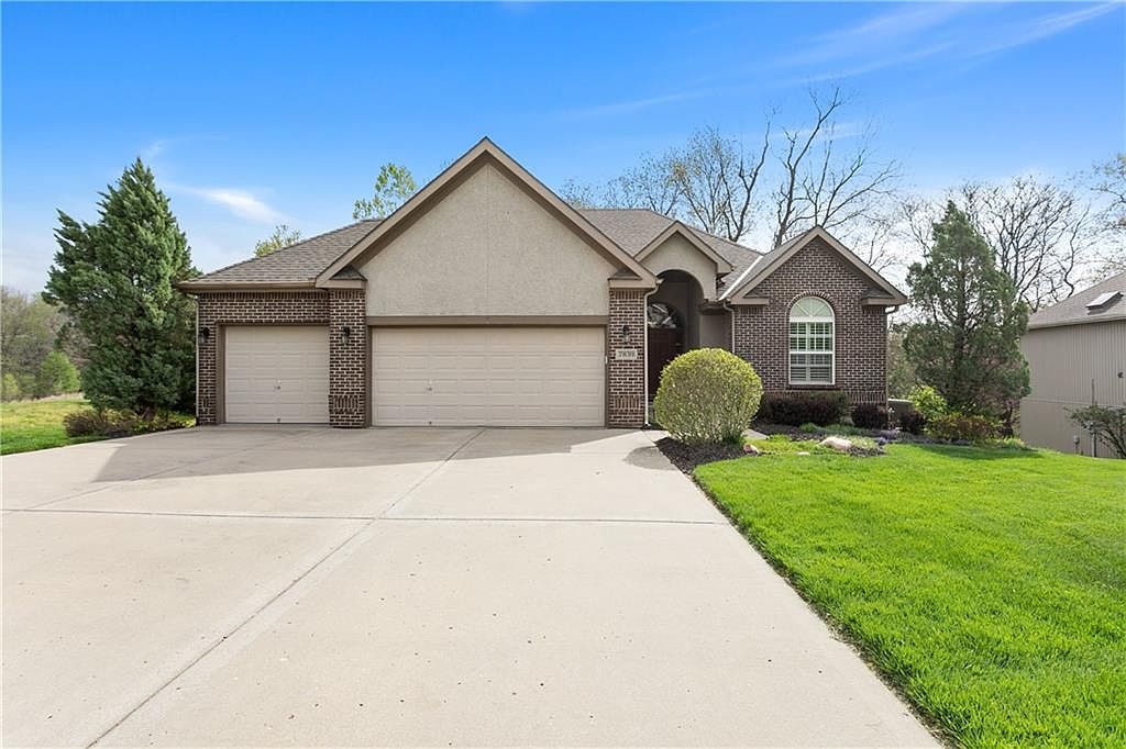 7839 N Cosby Ave, Kansas City, MO 64151 Zillow