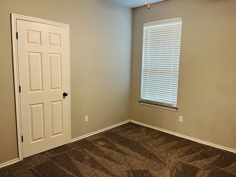 1769 Comice Dr — Photo 4