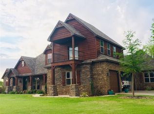 22568 E 1020th Rd, Clinton, OK 73601