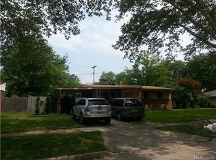 13210 Kenwood Ave, Oak Park, MI 48237