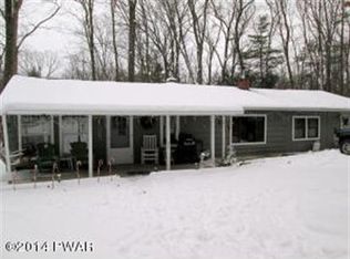 111 Historic Dr, Lakeville, PA 18438