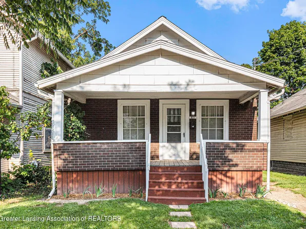 321 S Fairview Ave, Lansing, MI 48912