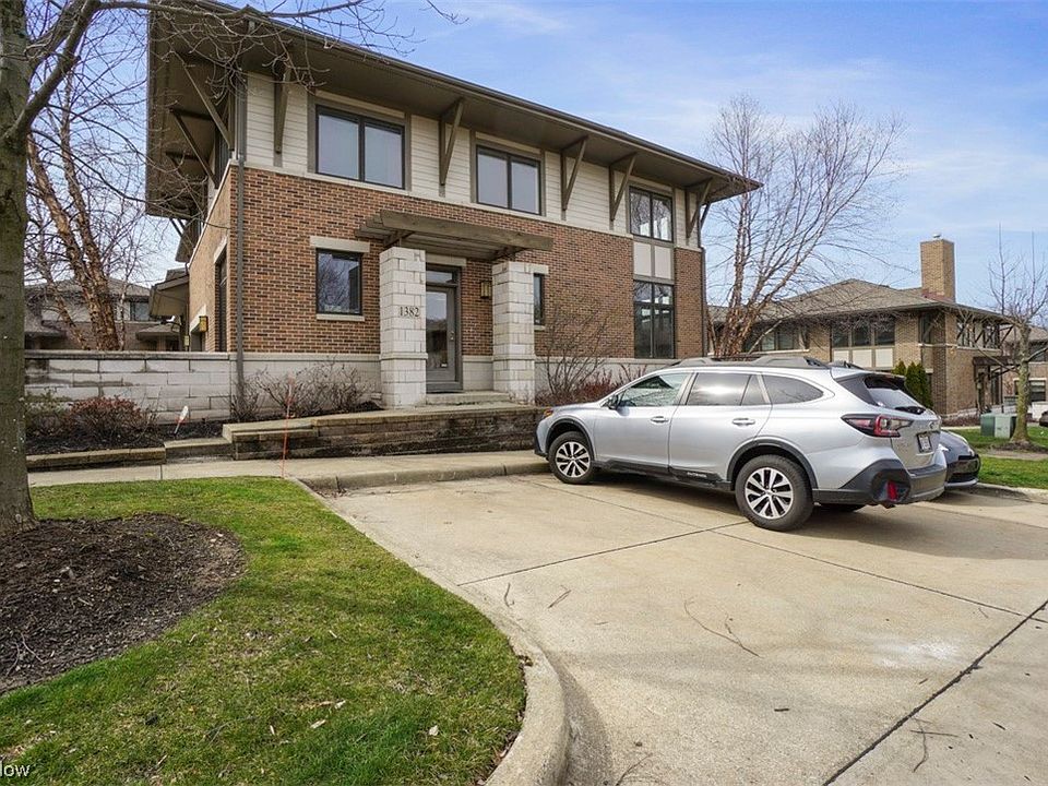 1st image of 1382 Slate Ct