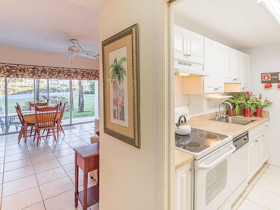5th image of 55 Sea Park Blvd APT 505