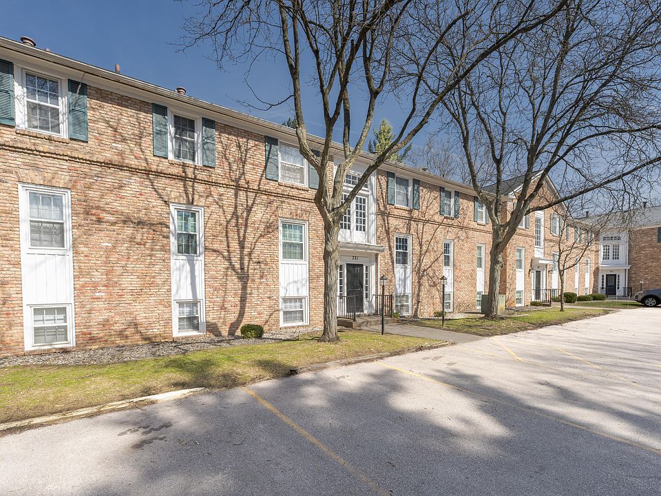 1st image of 721 Whitcomb St APT A