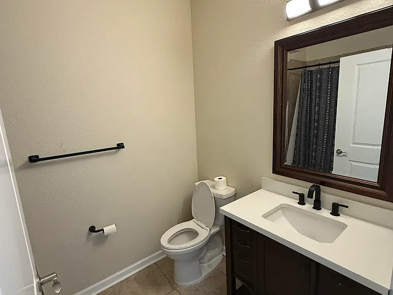 209 Leeward Island Dr — Photo 10