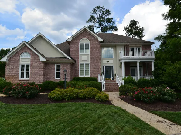 720 River Strand, Chesapeake, VA 23320