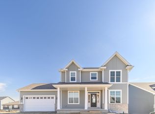 518 Fox Den Dr, Waunakee, WI 53597