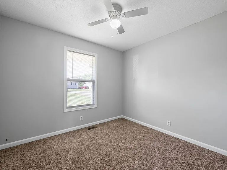 1985 Timberline Cir — Photo 19
