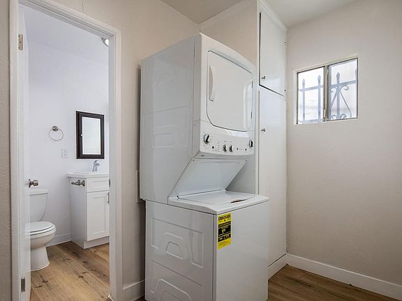 5th image of 5163 S Western Ave #5165