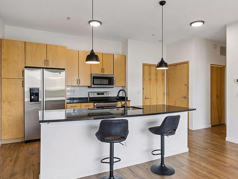 4525 Park Commons Dr #306 — Photo 5
