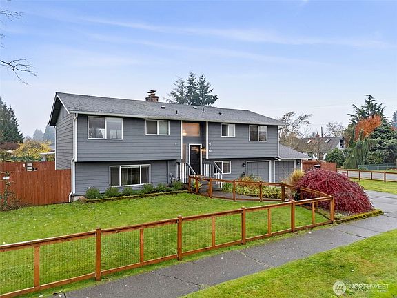 2nd image of 1710 12th Avenue NW