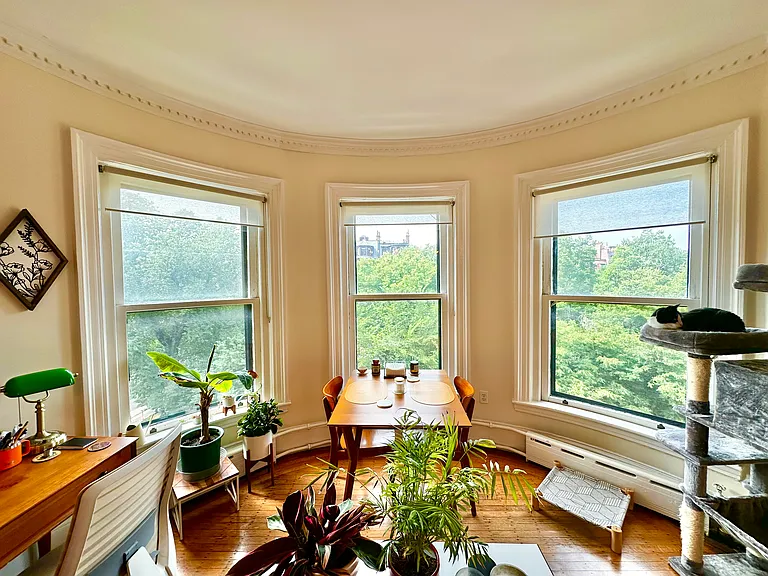 184-190 Commonwealth Ave #53 — Photo 4