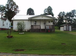 2967 McKenzie Ave, Flatwoods, KY 41139