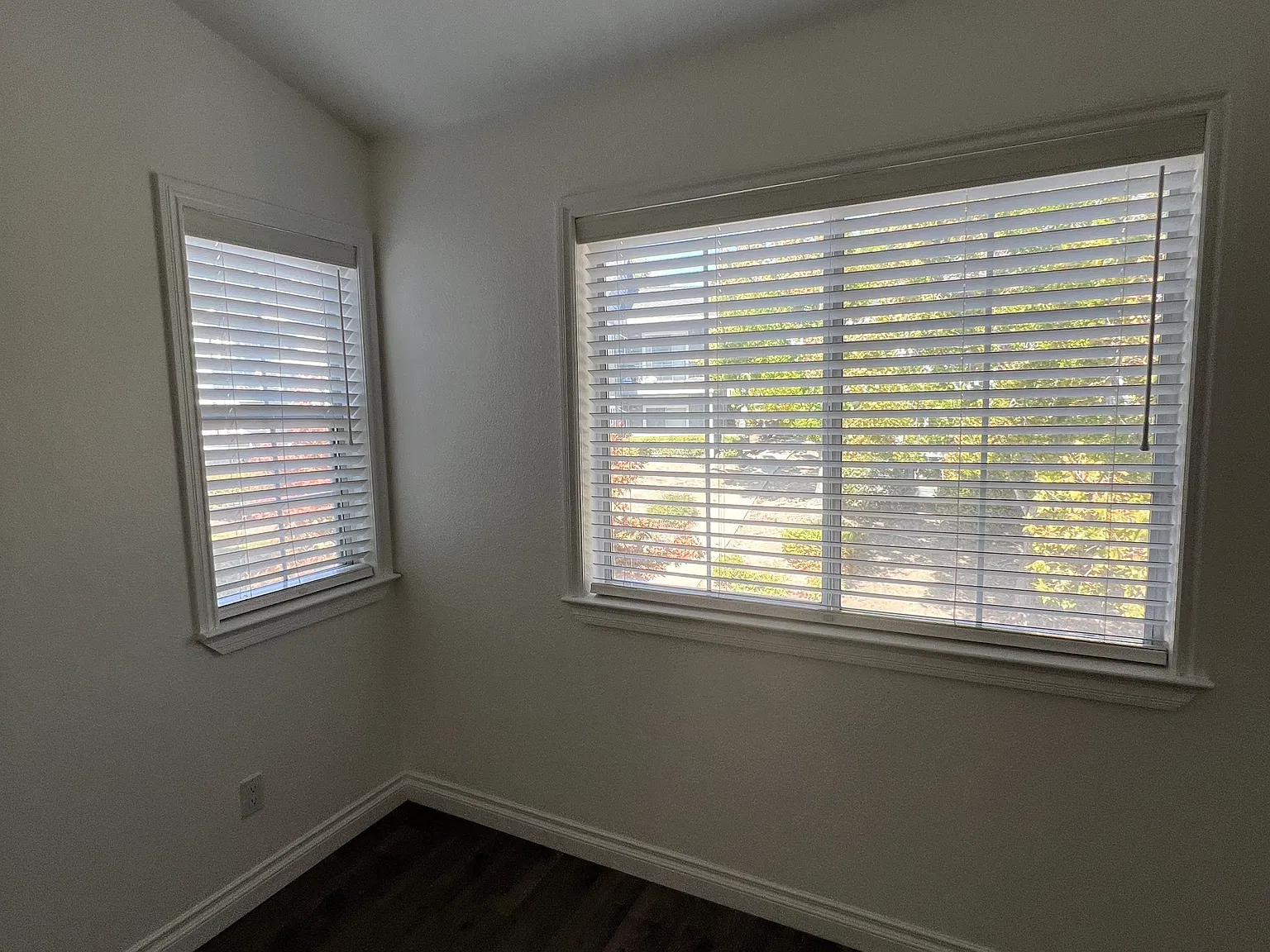 3 bed, 1257 sqft, $3,690 — Photo 2