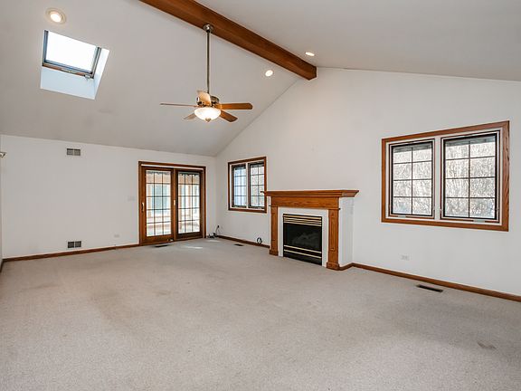 5th image of 3843 Springdale Ave
