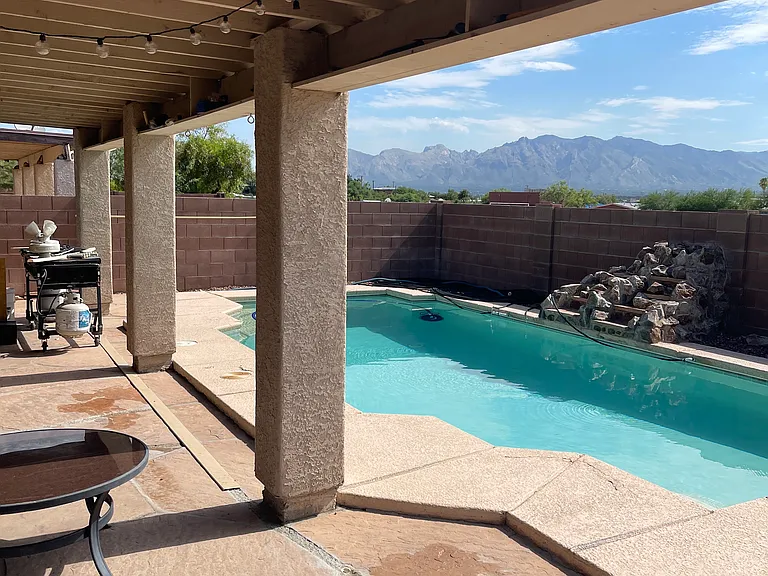 1542 N Placita Colonia De Oro — Photo 12