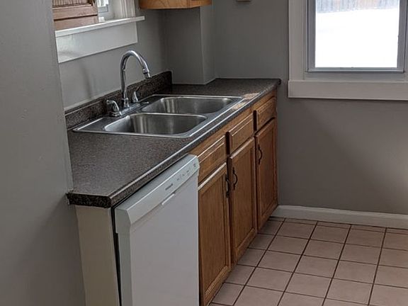 5th image of 19450 McCracken Rd